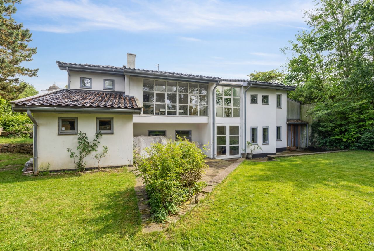 Ejendomsbillede 2 af 46