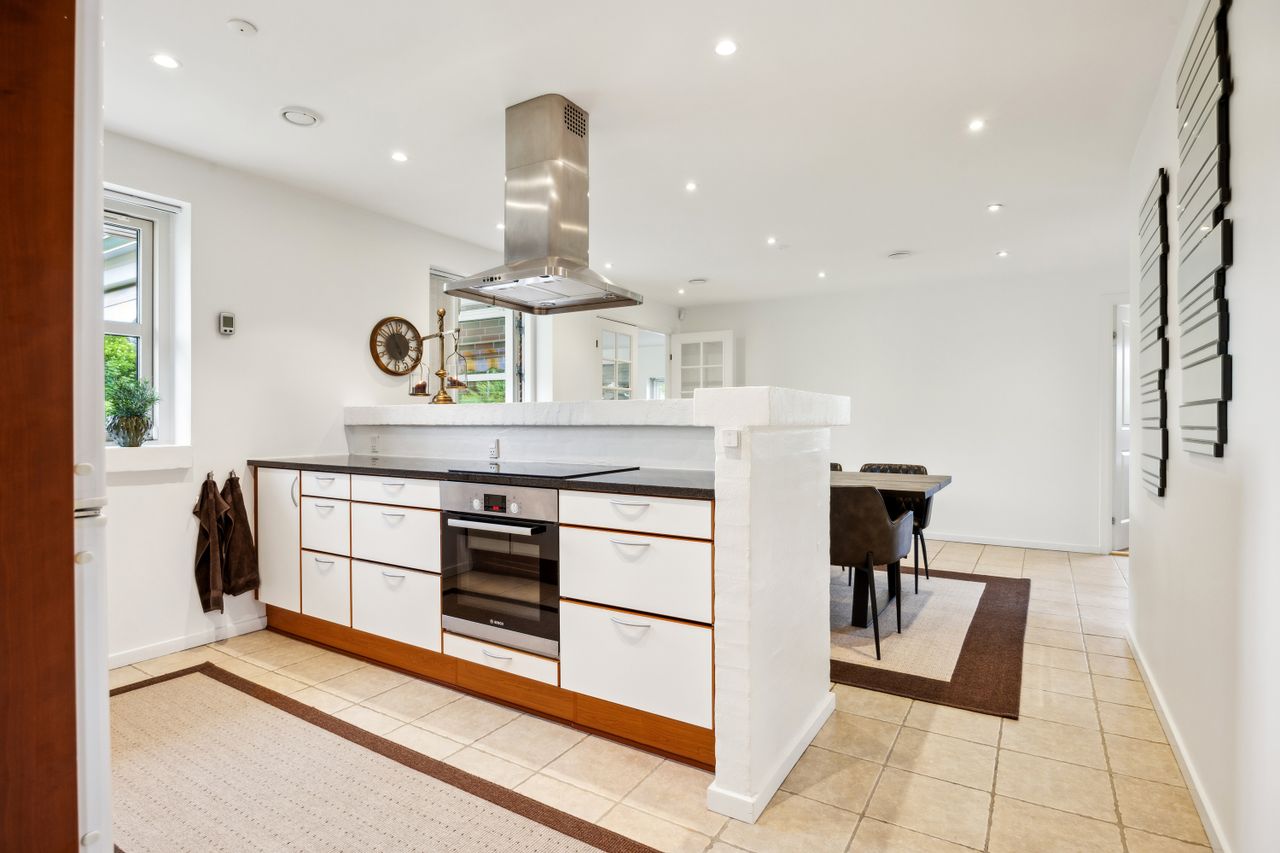 Ejendomsbillede 3 af 33