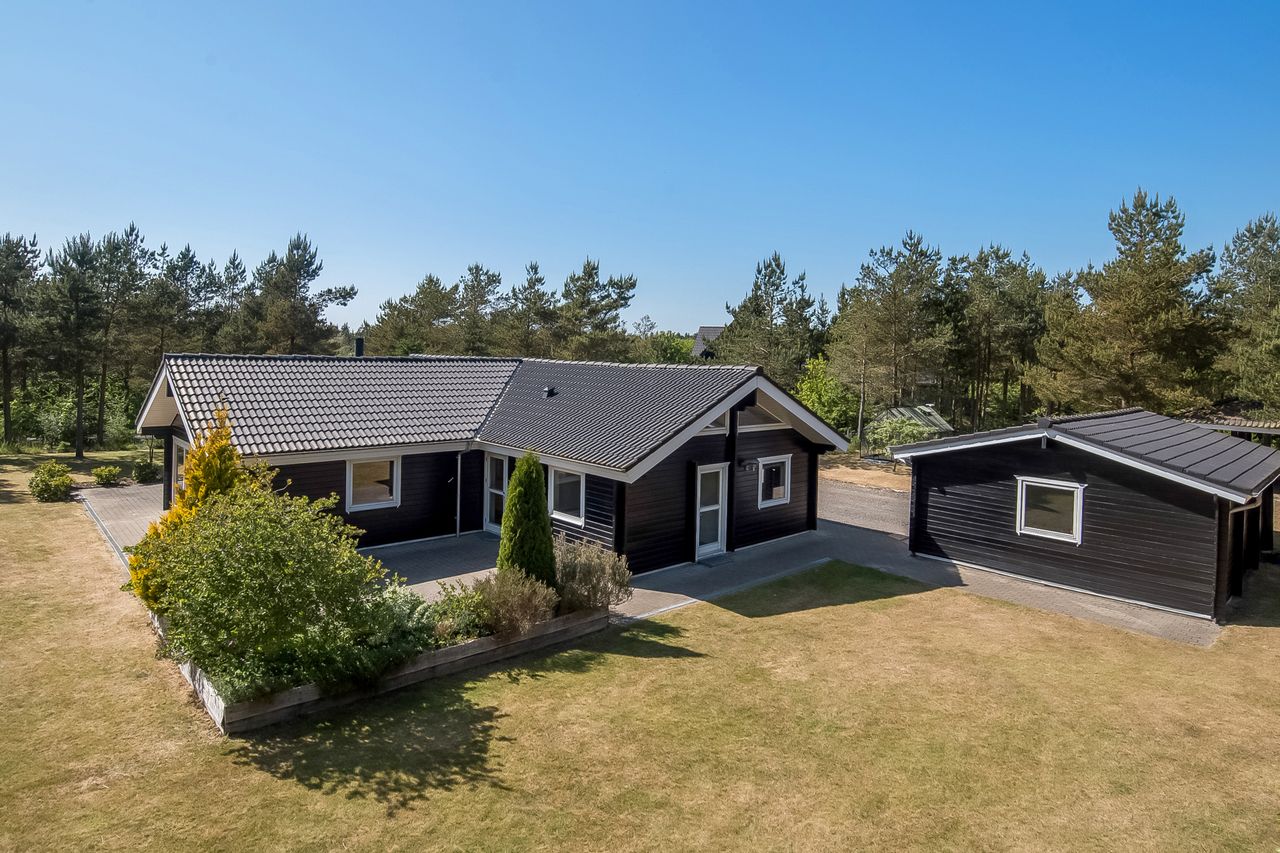 Ejendomsbillede 2 af 47