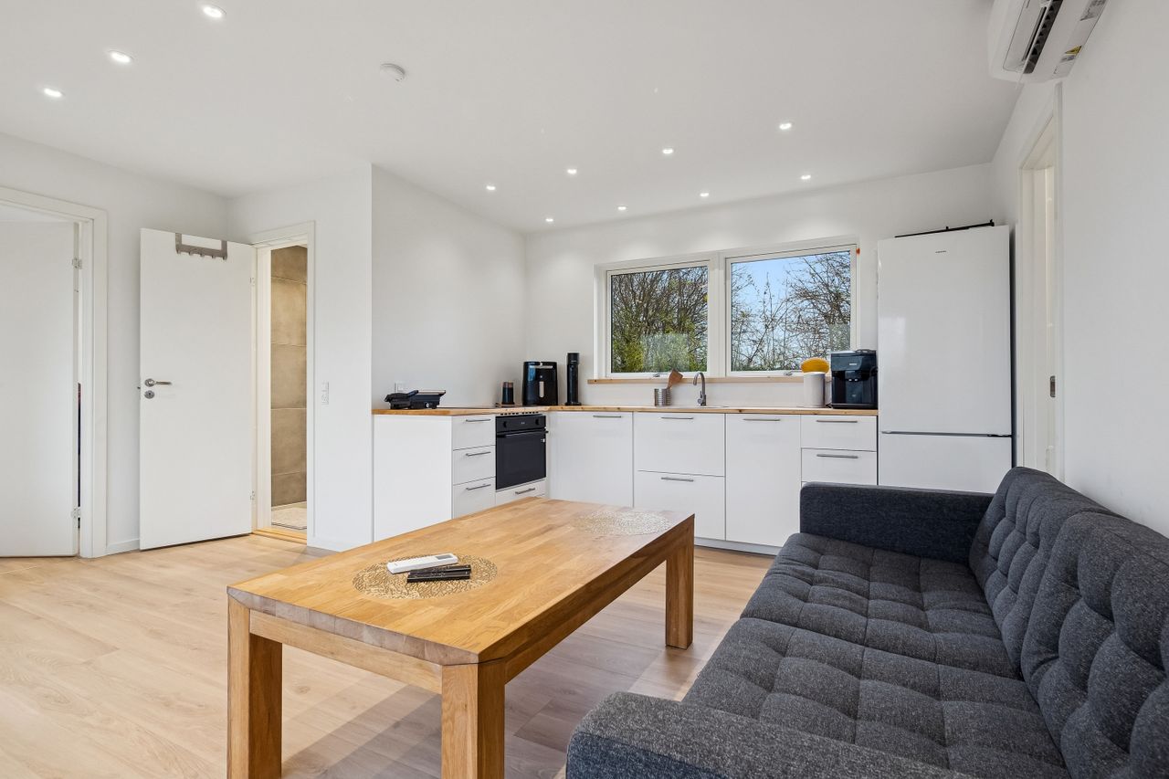 Ejendomsbillede 3 af 23