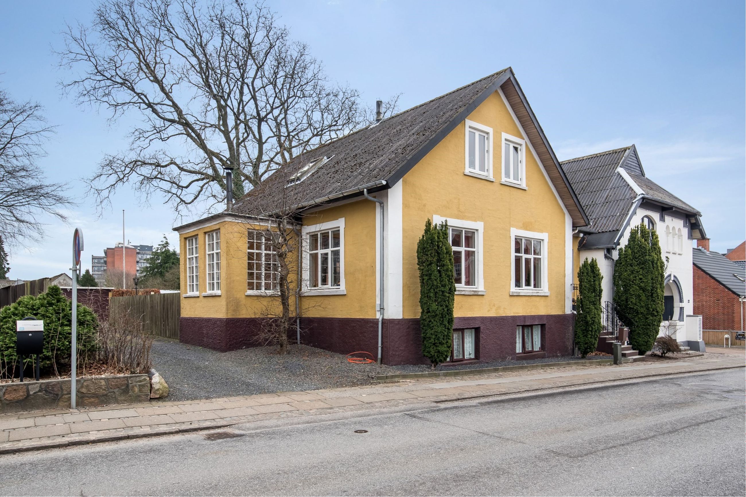 Lægårdvej 24,  Villa
