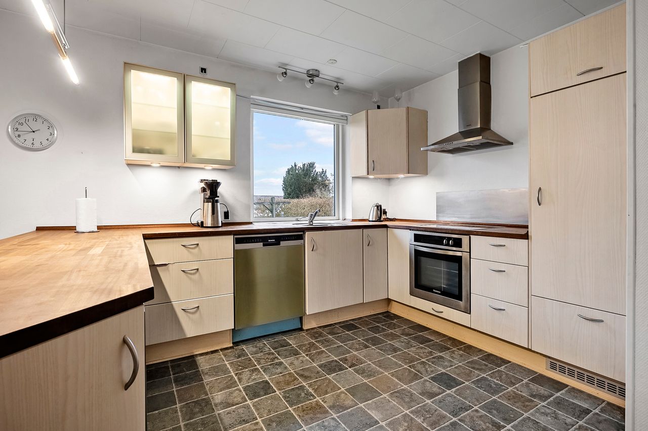 Ejendomsbillede 2 af 21