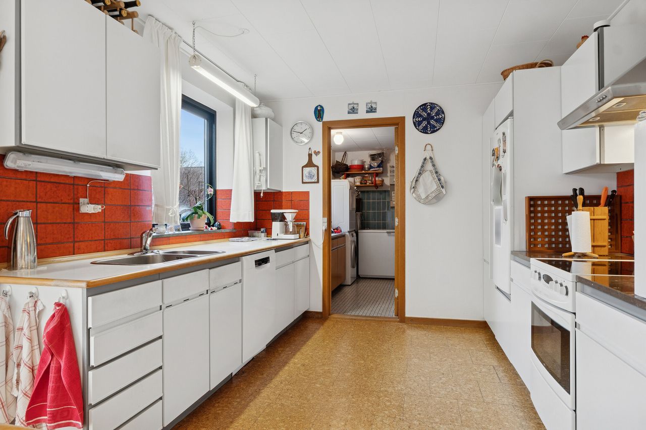 Ejendomsbillede 2 af 27