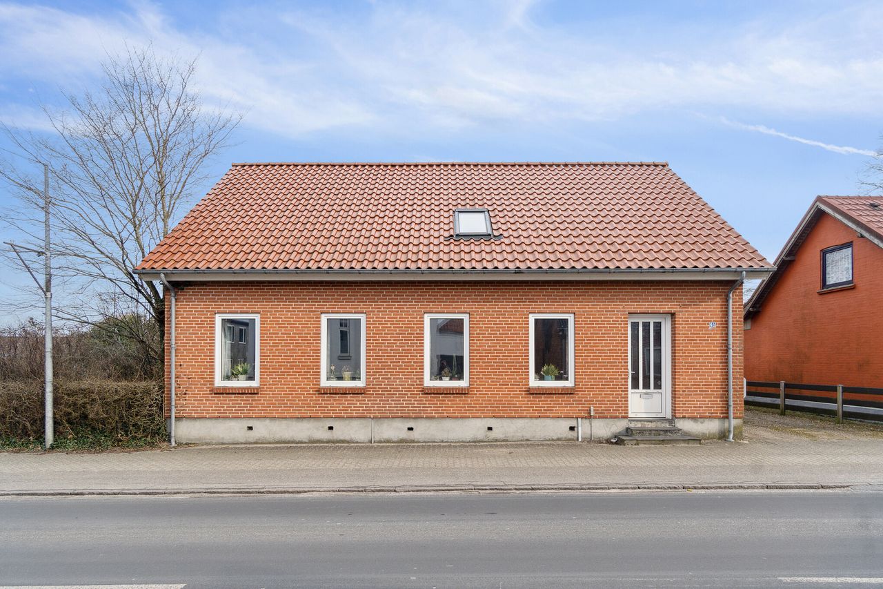 Ejendomsbillede 2 af 20