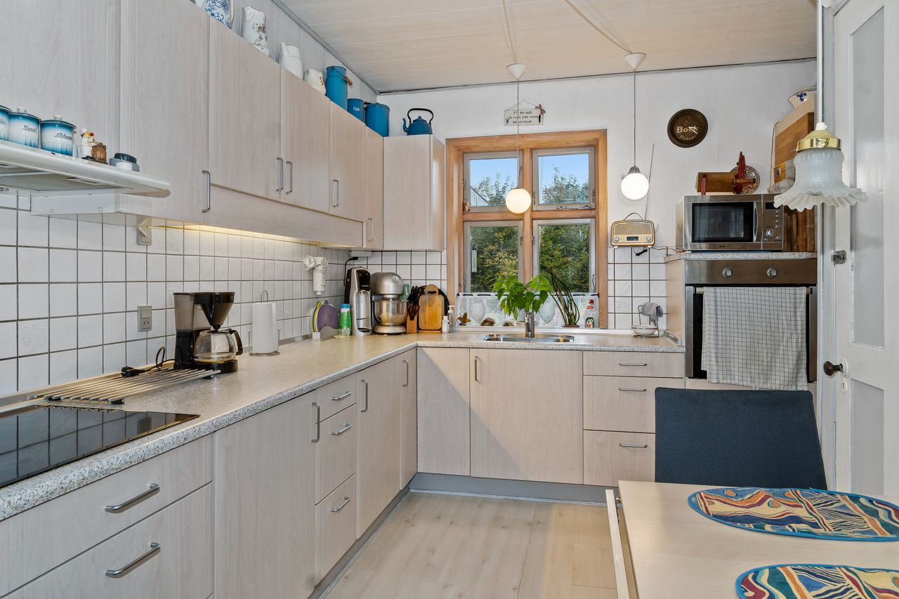 Ejendomsbillede 3 af 15