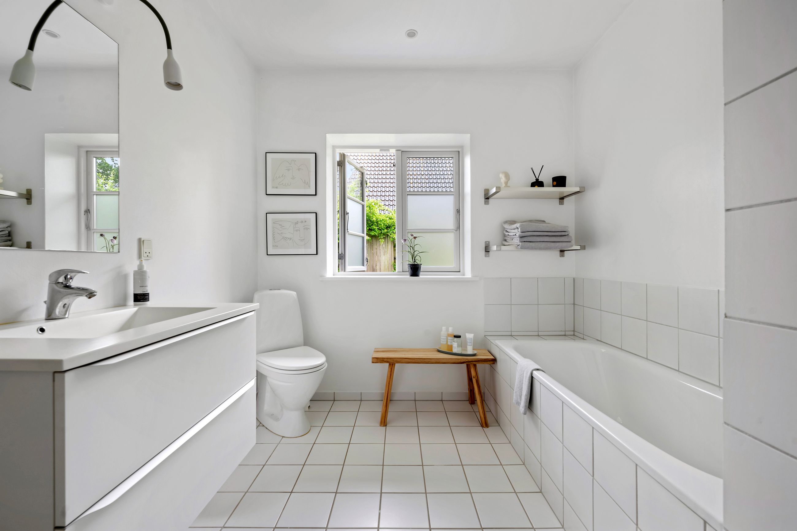 Hjorthøj 29, Kongens Lyngby - Badeværelse
