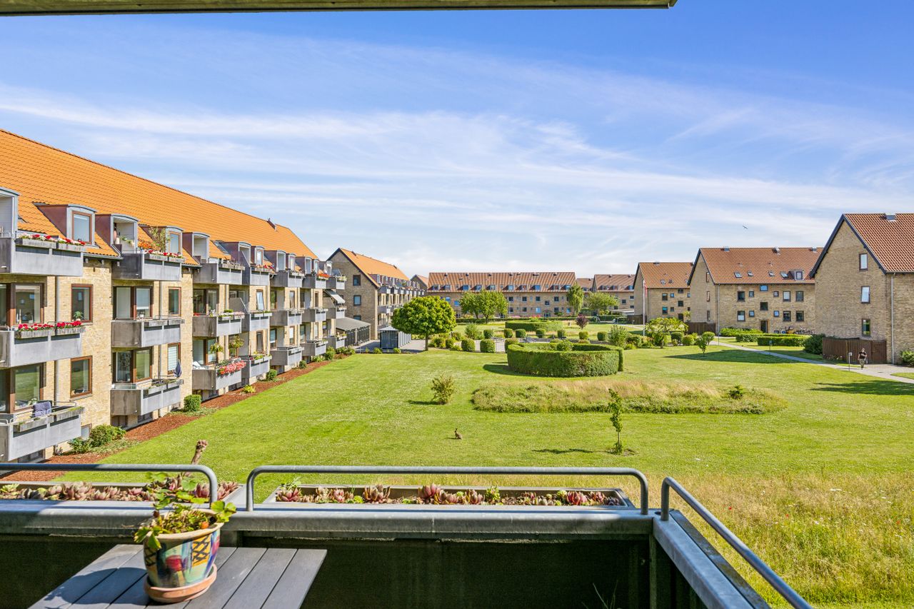 Ejendomsbillede 2 af 18