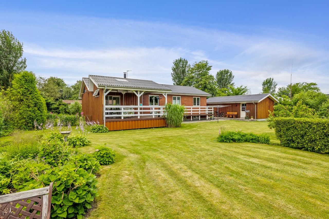 Ejendomsbillede 2 af 20