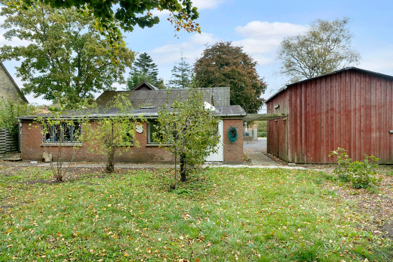 Ejendomsbillede 3 af 27