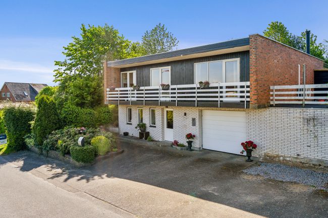 Klokkelyngen 1,  Rækkehus