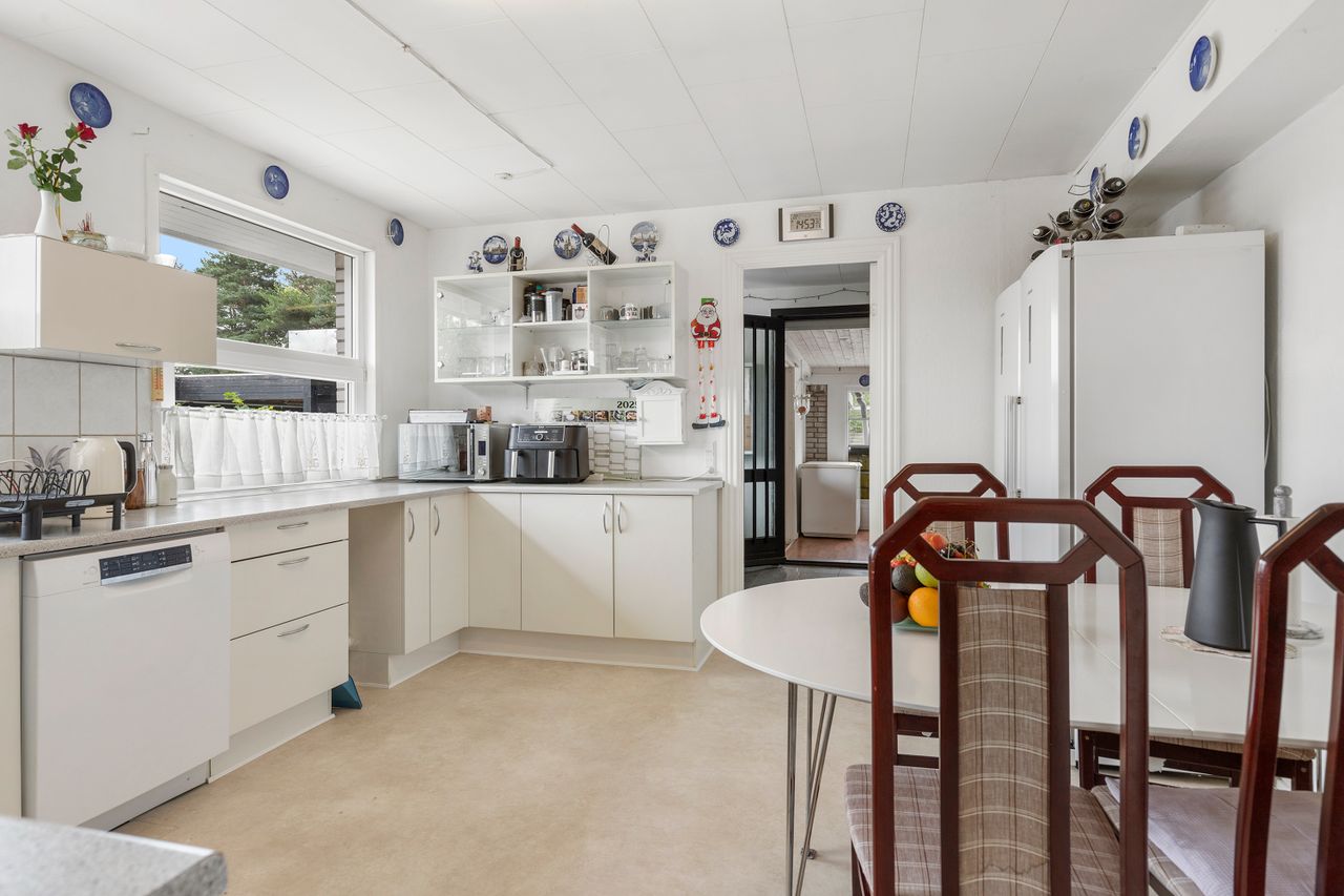 Ejendomsbillede 3 af 24