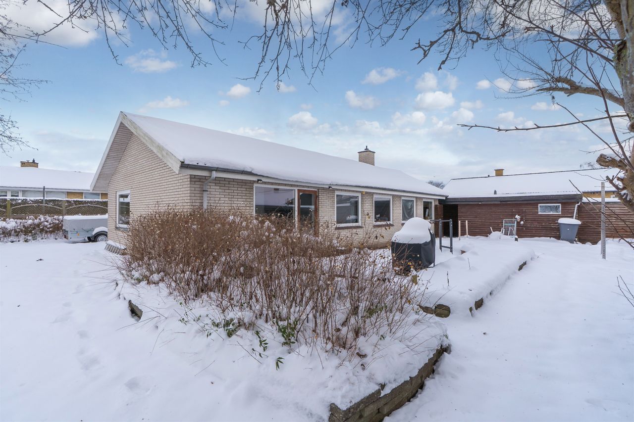 Ejendomsbillede 3 af 24