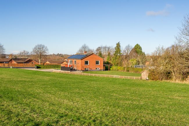 Ugebjergvej 20,  Villa