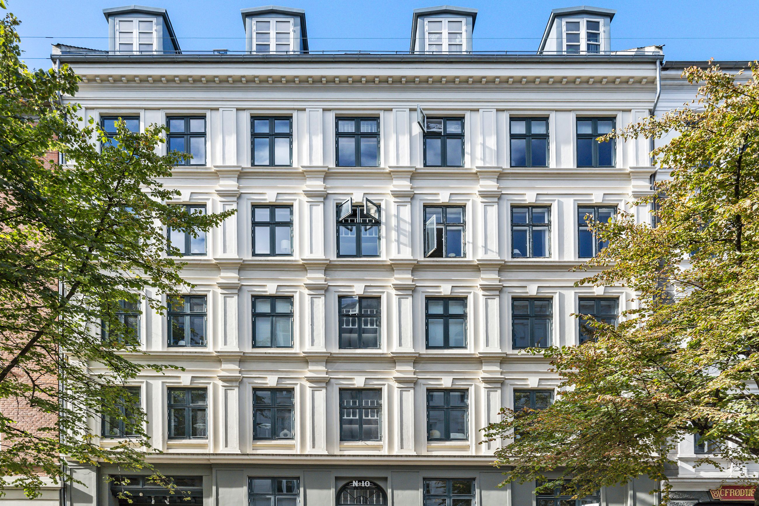 Peder Skrams Gade 10, 1. th, København K - Ejendommen