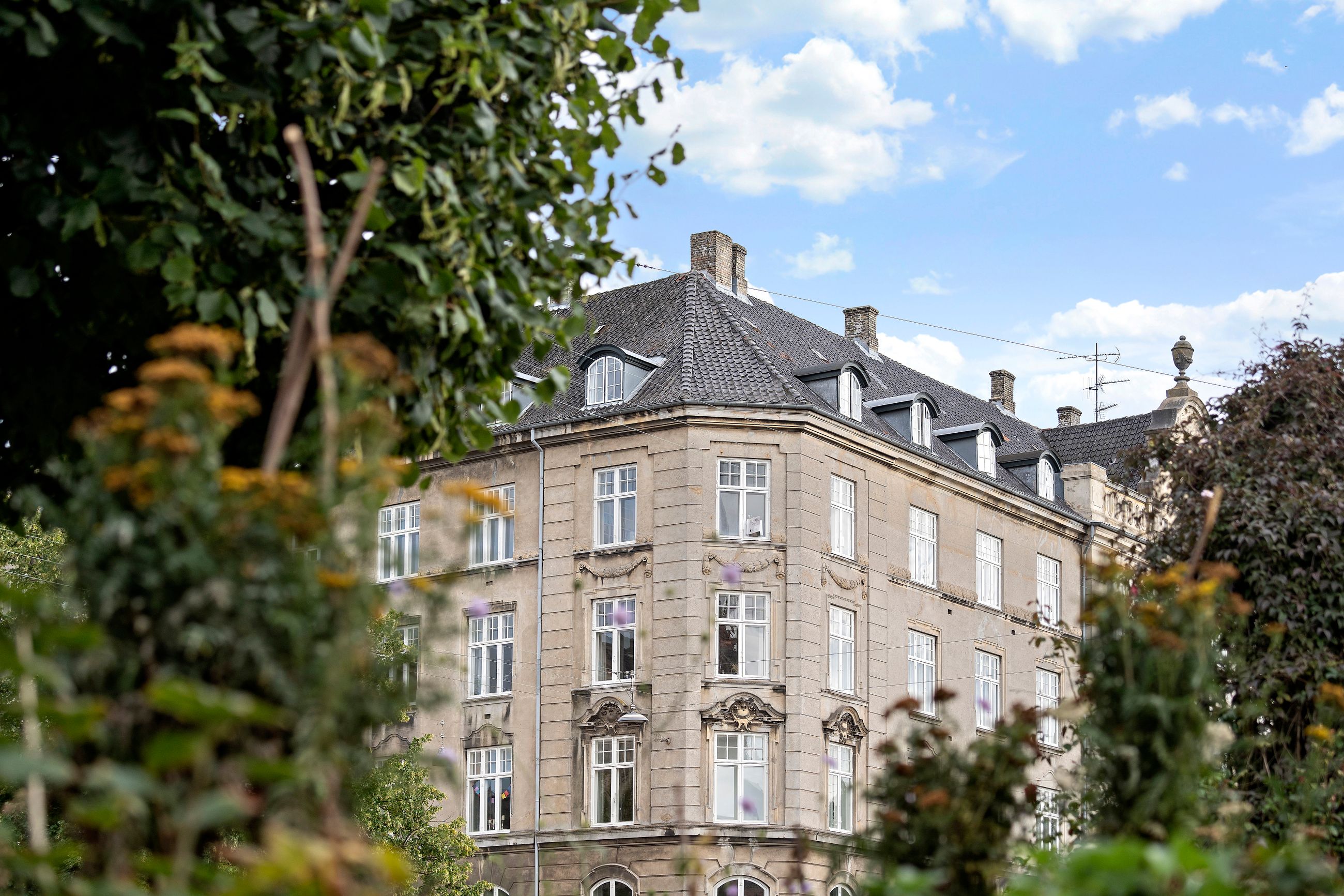 Østerbrogade 106, 4. th, København Ø - 12-Ejendommen