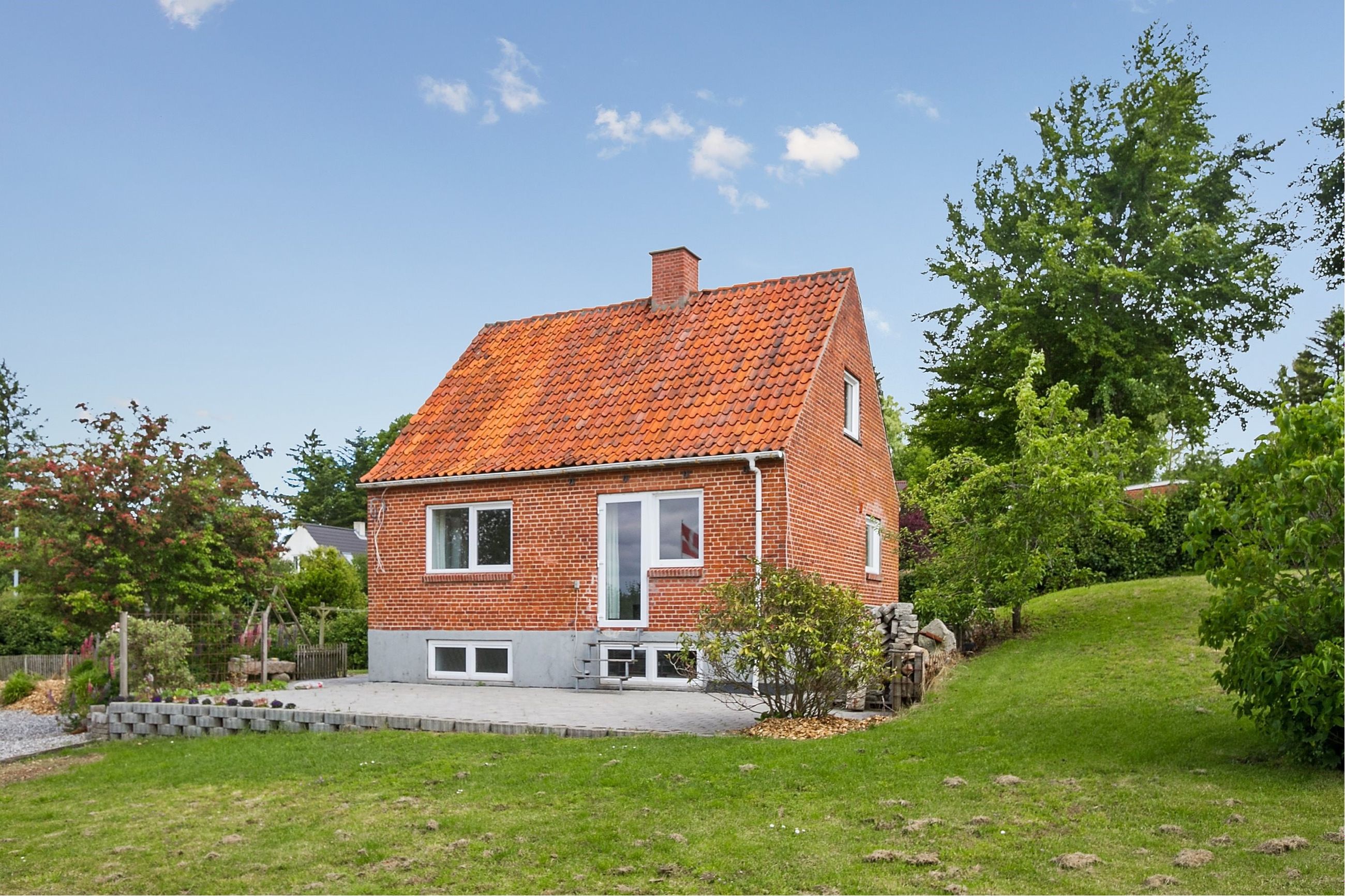Skovvænget 4, Bjerregrav Villa