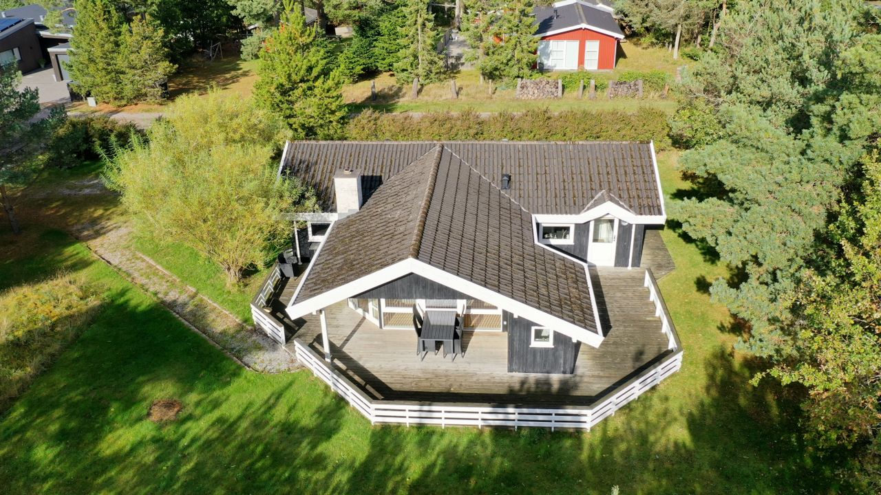 Ejendomsbillede 3 af 26