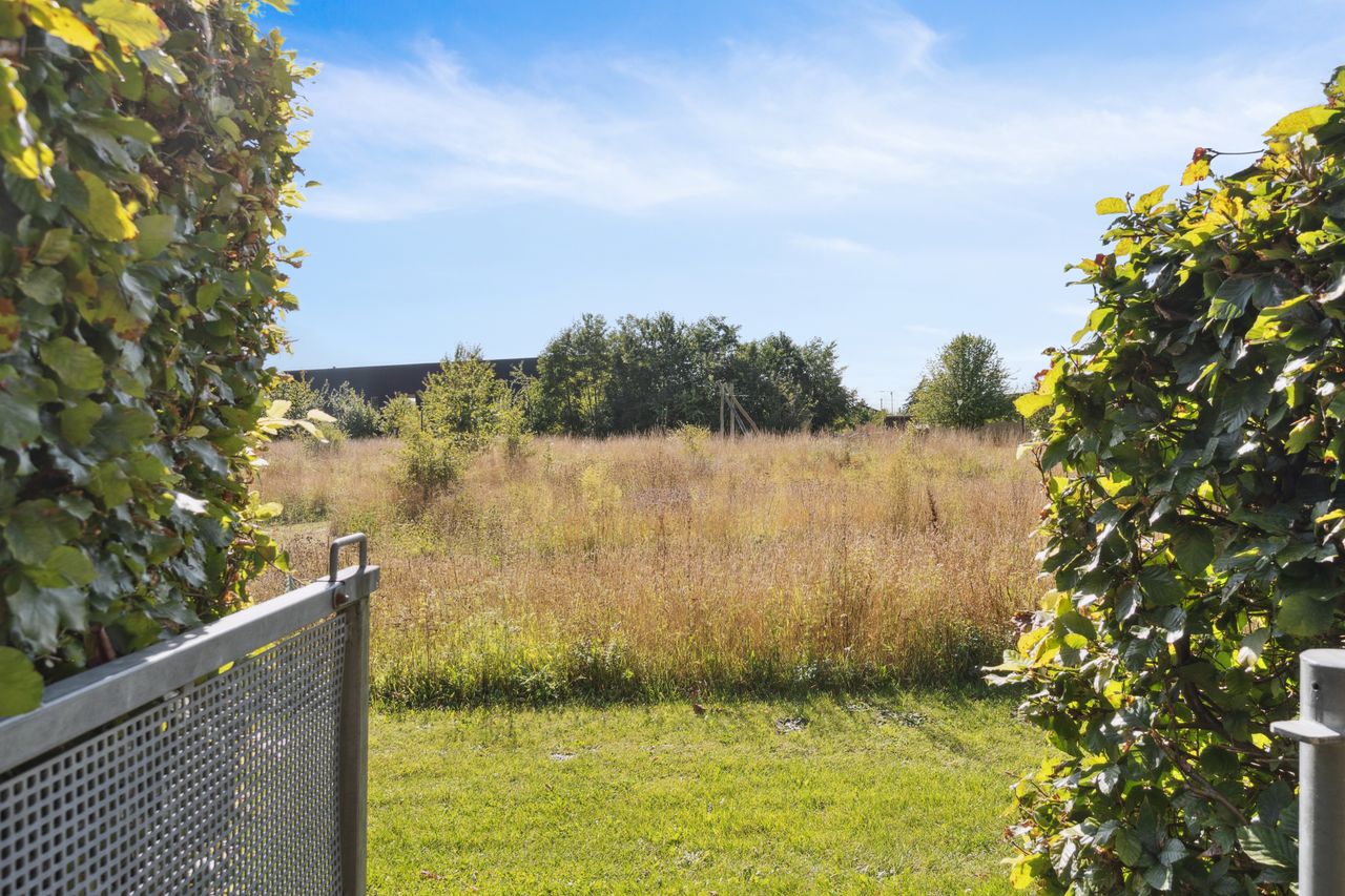 Ejendomsbillede 2 af 27