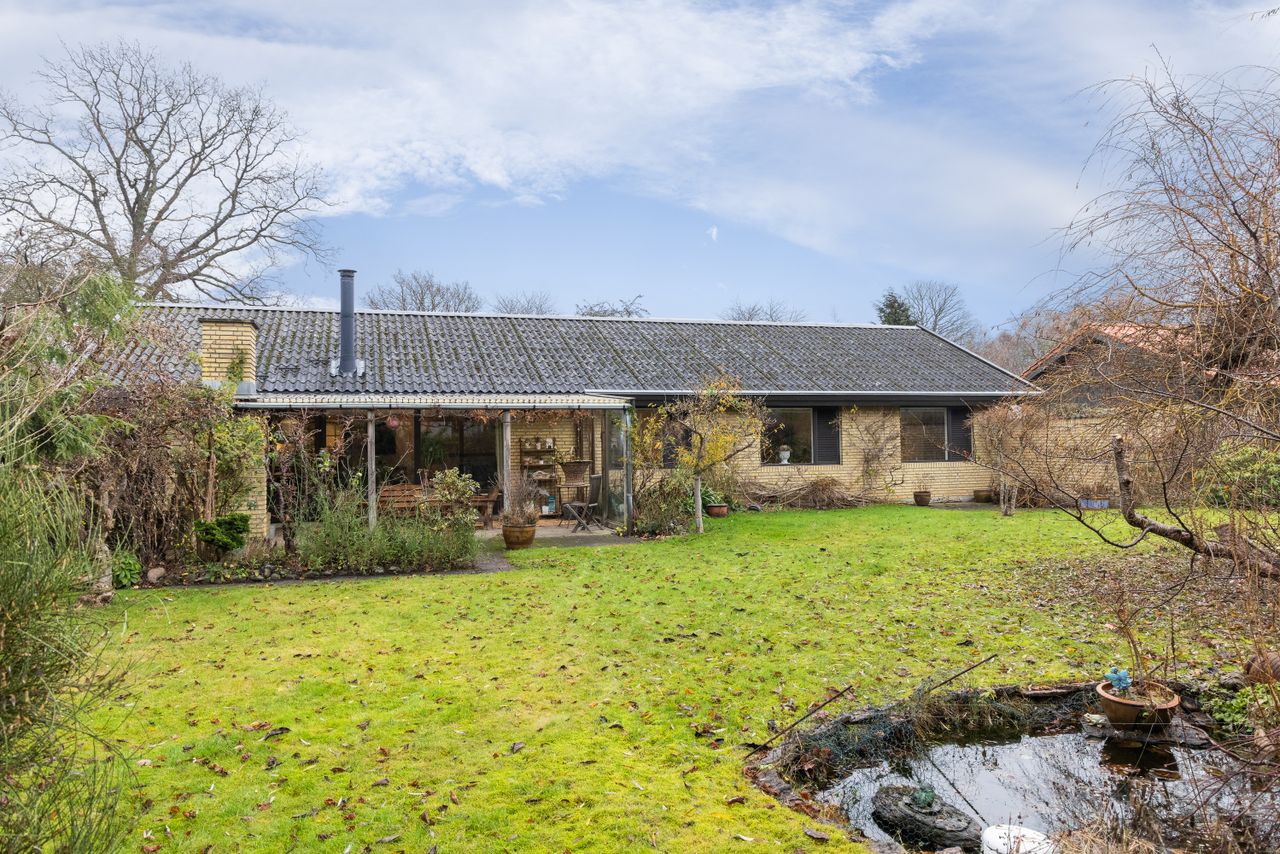 Ejendomsbillede 2 af 44