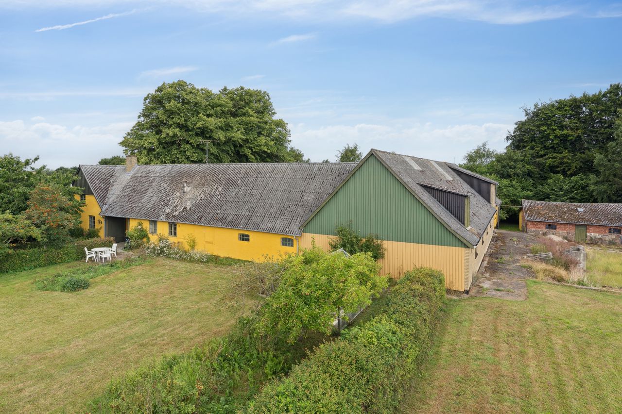 Ejendomsbillede 3 af 39