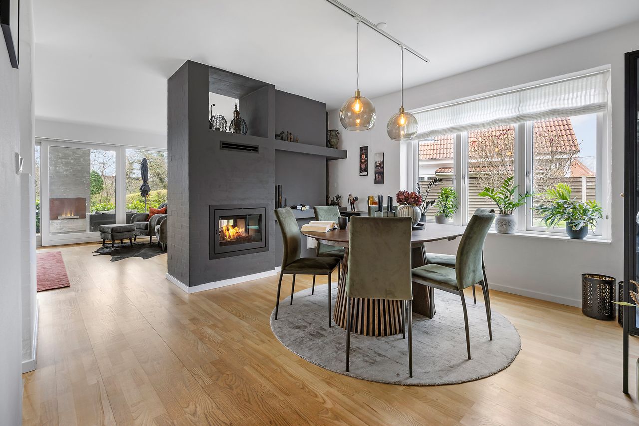 Ejendomsbillede 3 af 22