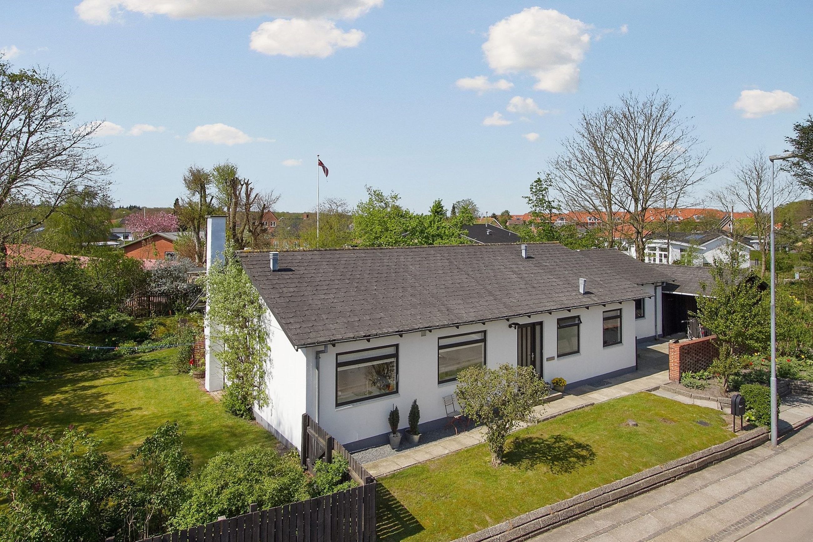 Niels Kjeldsens Vej 42 Villa