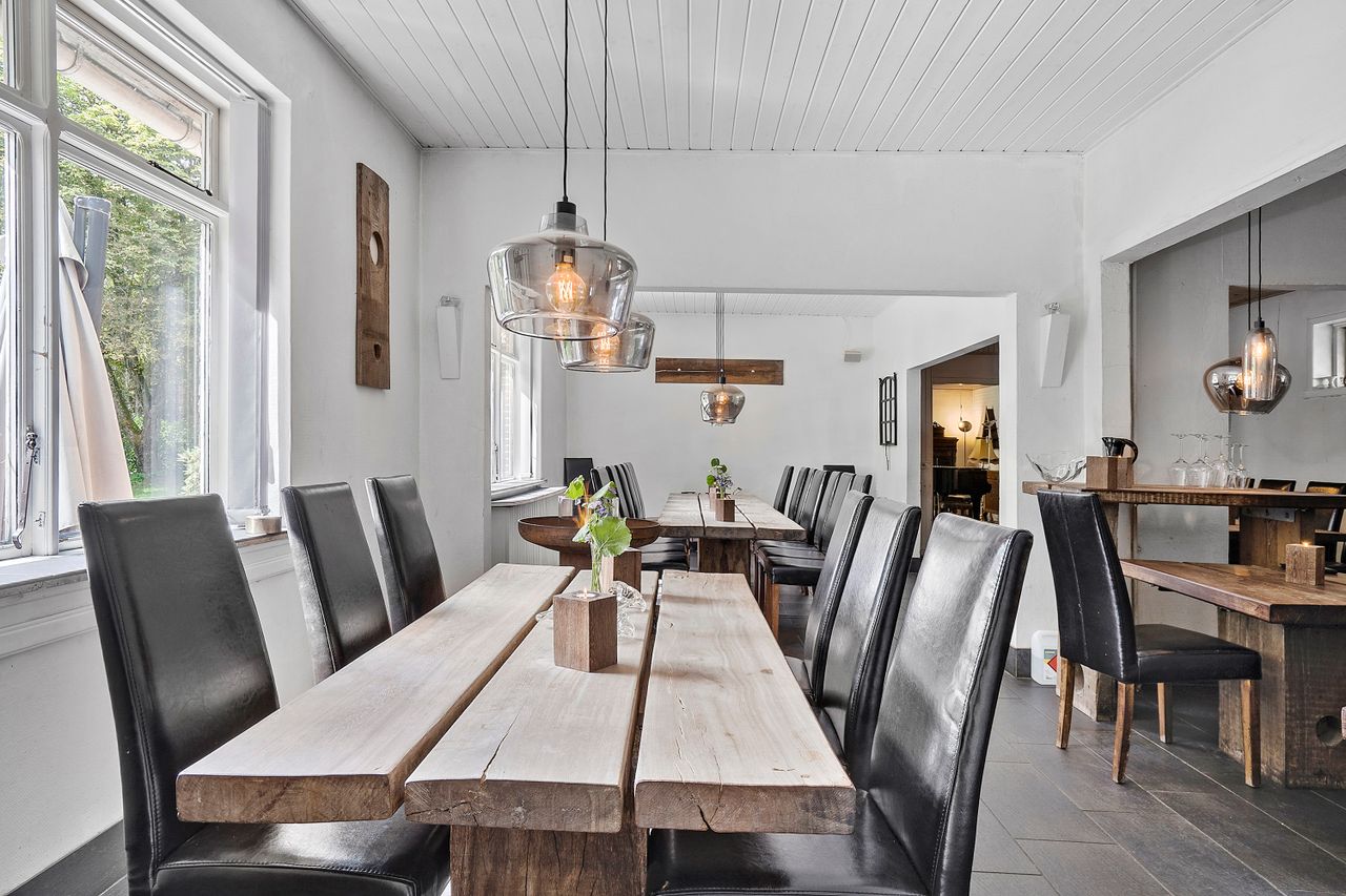 Ejendomsbillede 3 af 27