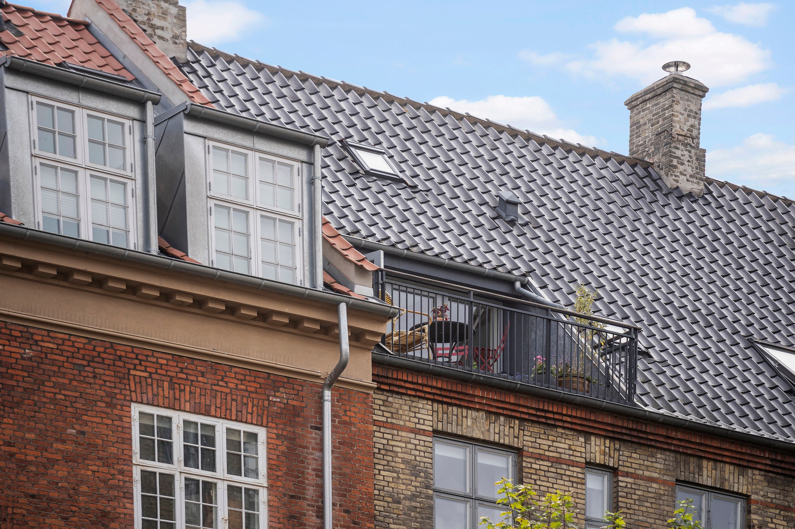 Østerbrogade 104, 5. tv, København Ø - Ejendommen