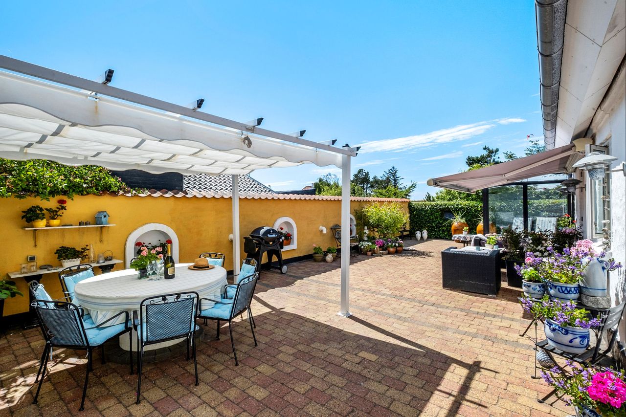 Ejendomsbillede 2 af 31