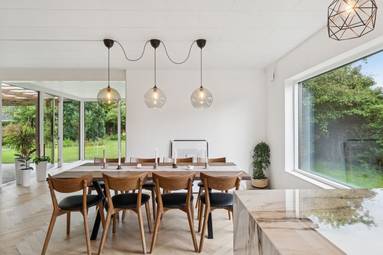 Ejendomsbillede 2 af 28