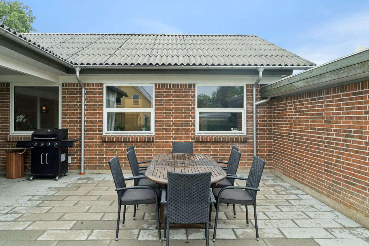 Ejendomsbillede 3 af 27