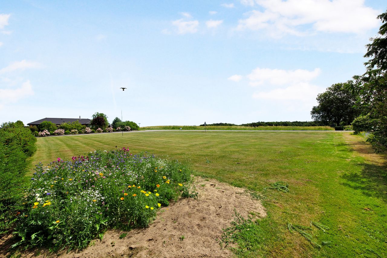 Ejendomsbillede 3 af 13