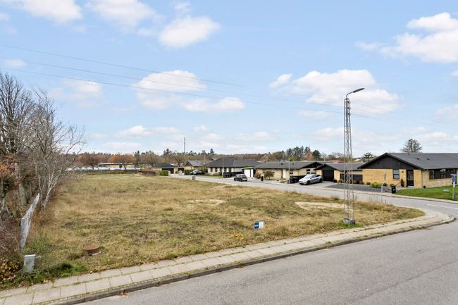 Vilesvej 1,  Helårsgrund