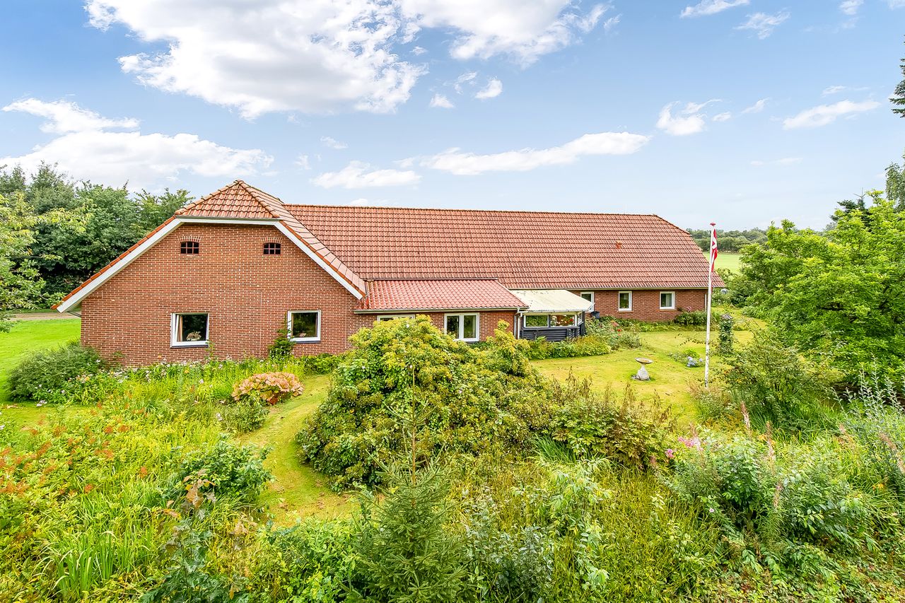 Ejendomsbillede 3 af 31