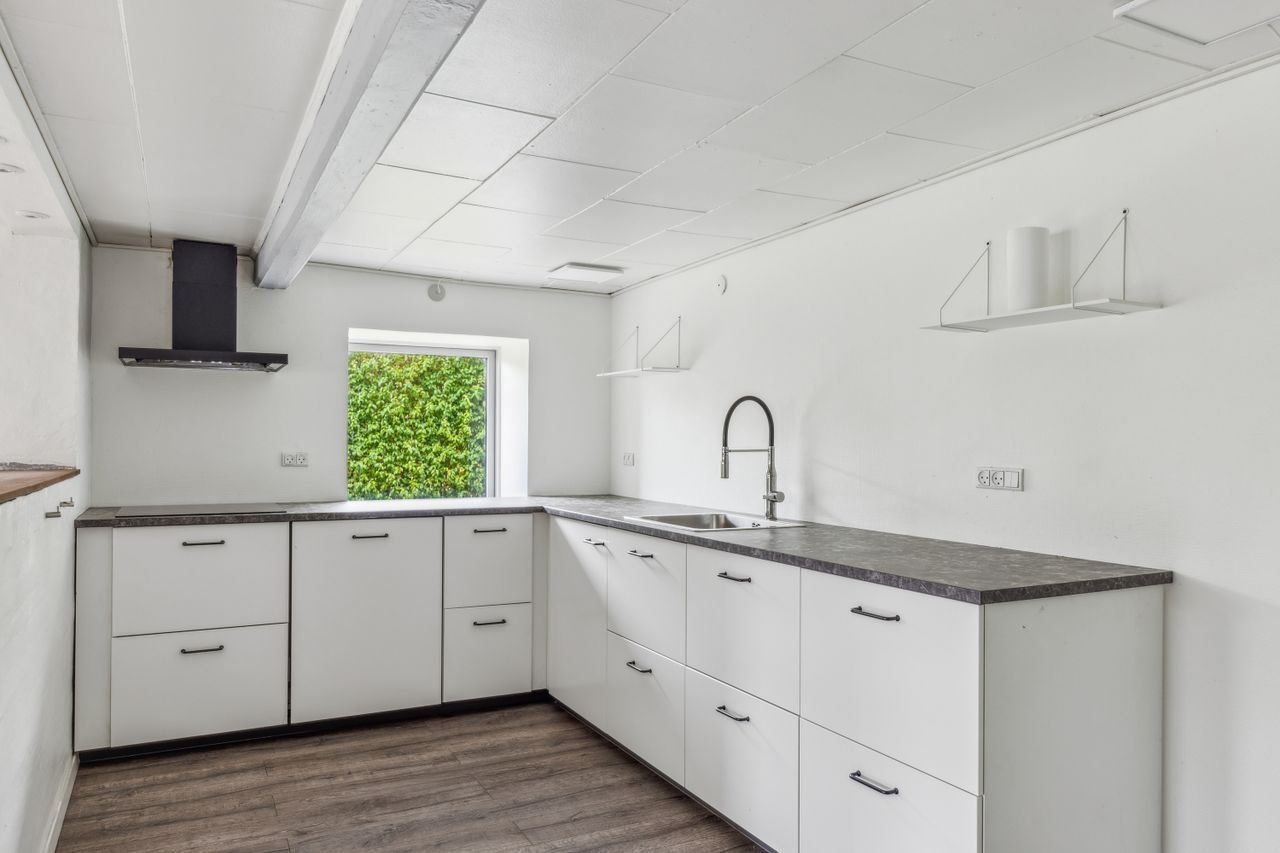 Ejendomsbillede 3 af 28