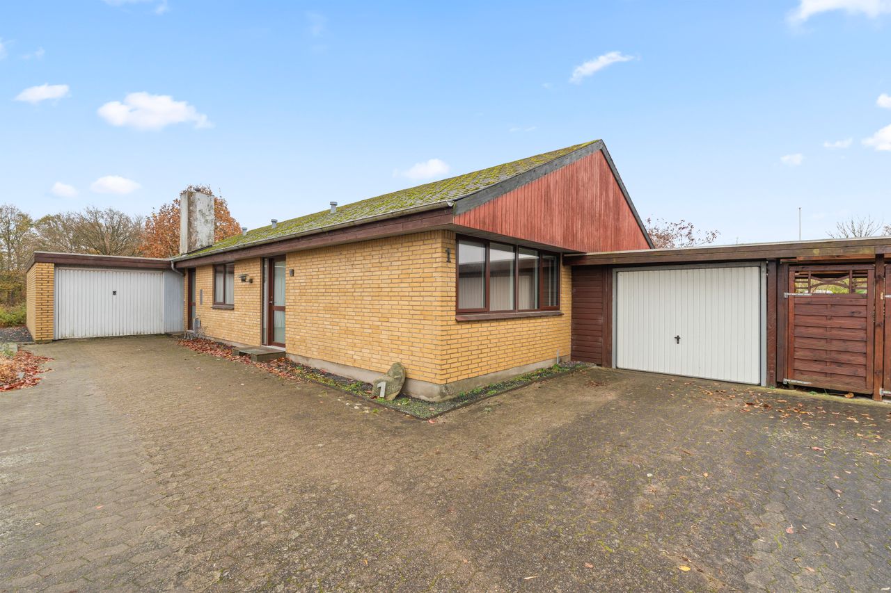 Ejendomsbillede 2 af 14