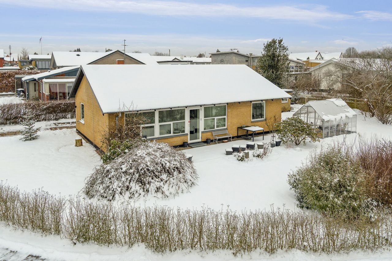 Ejendomsbillede 2 af 31