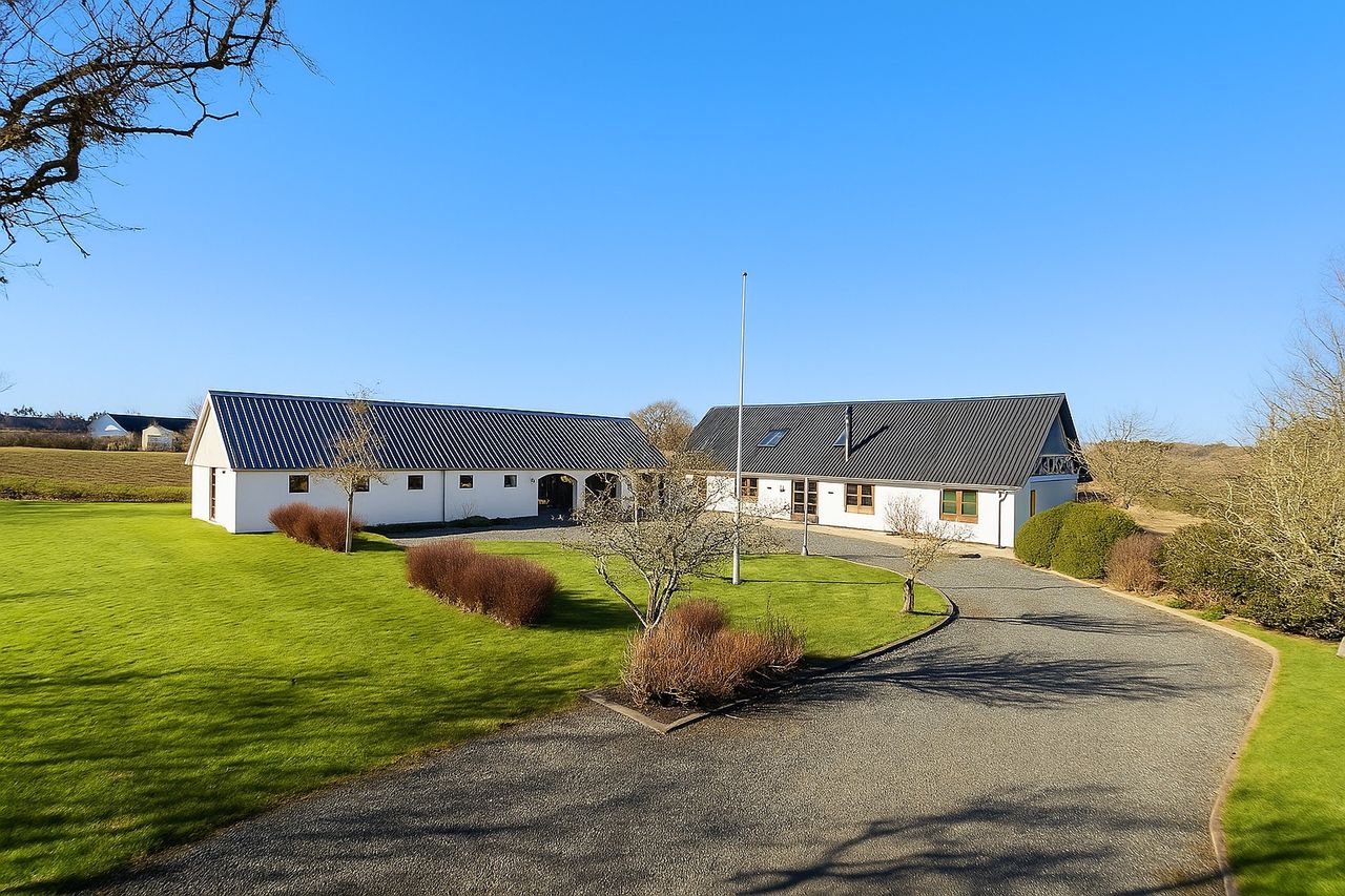 Ejendomsbillede 3 af 26