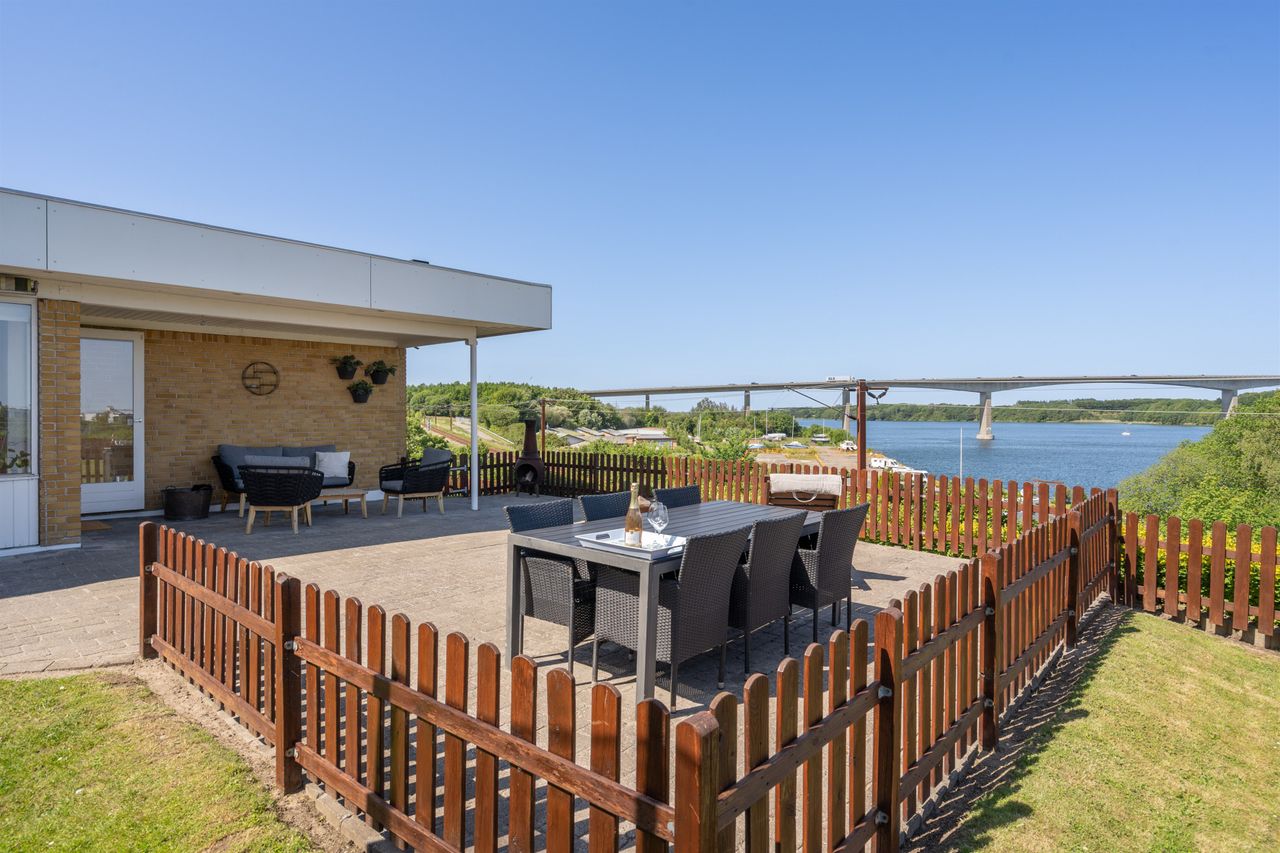 Ejendomsbillede 2 af 29