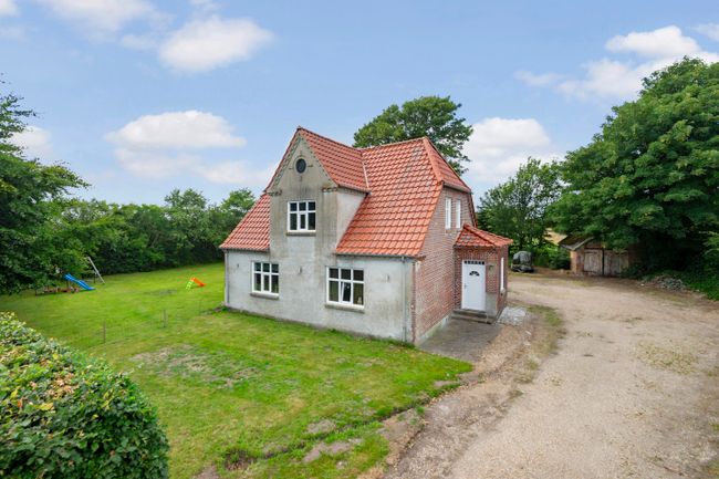 Kirkevej 82,  Sejstrup