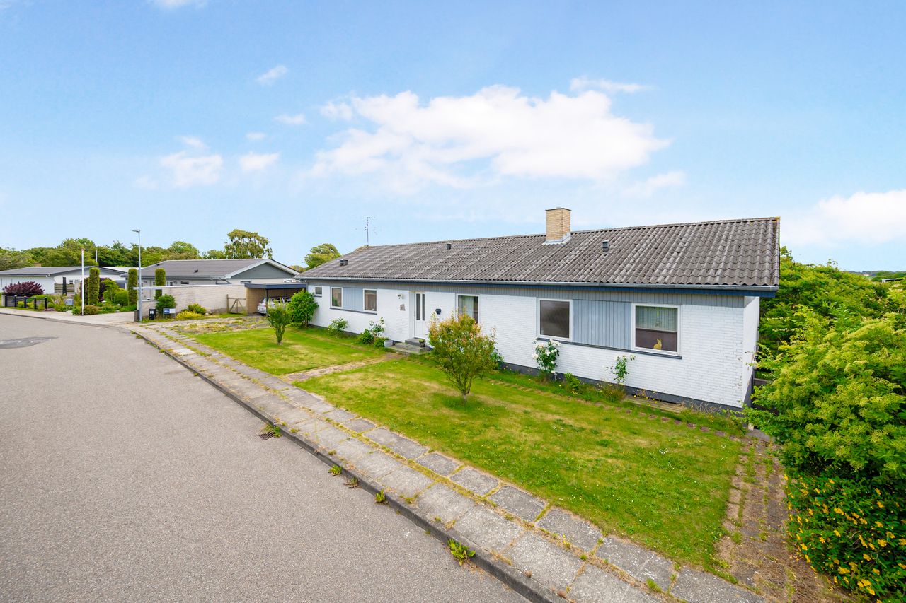 Ejendomsbillede 3 af 18