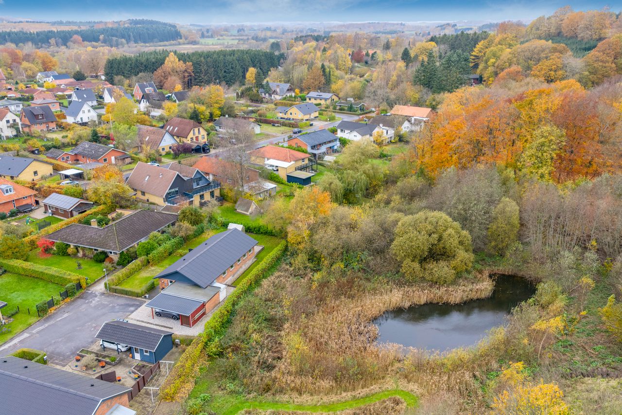 Ejendomsbillede 3 af 35