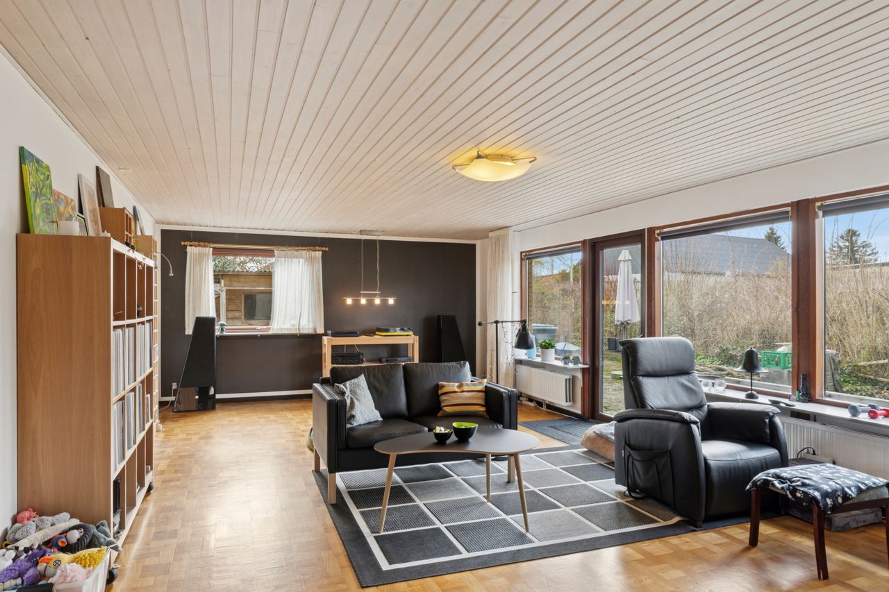 Ejendomsbillede 3 af 29