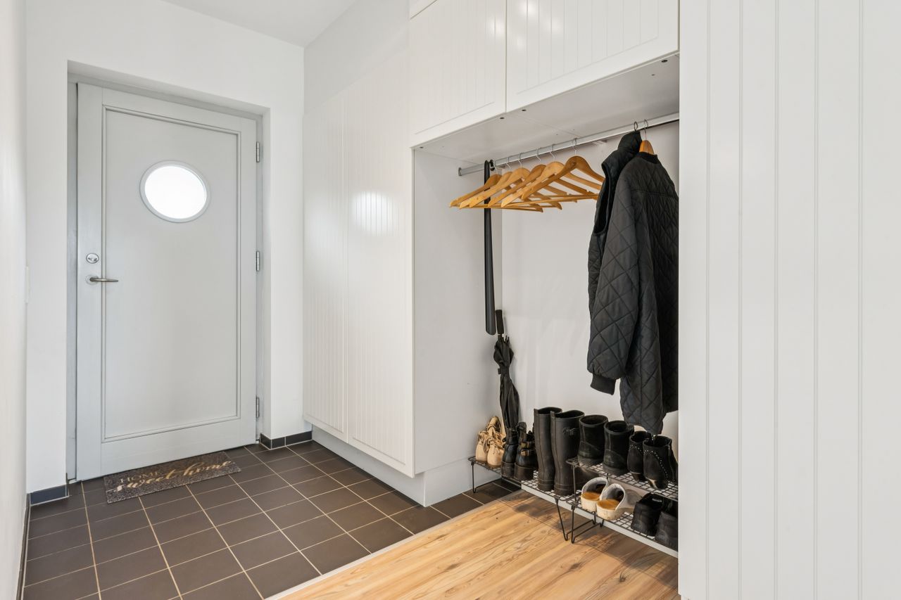 Ejendomsbillede 3 af 16