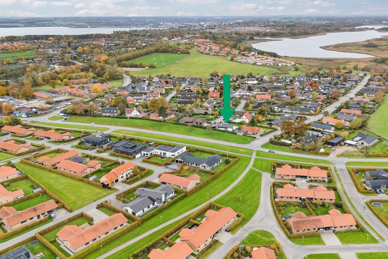 Ejendomsbillede 2 af 38