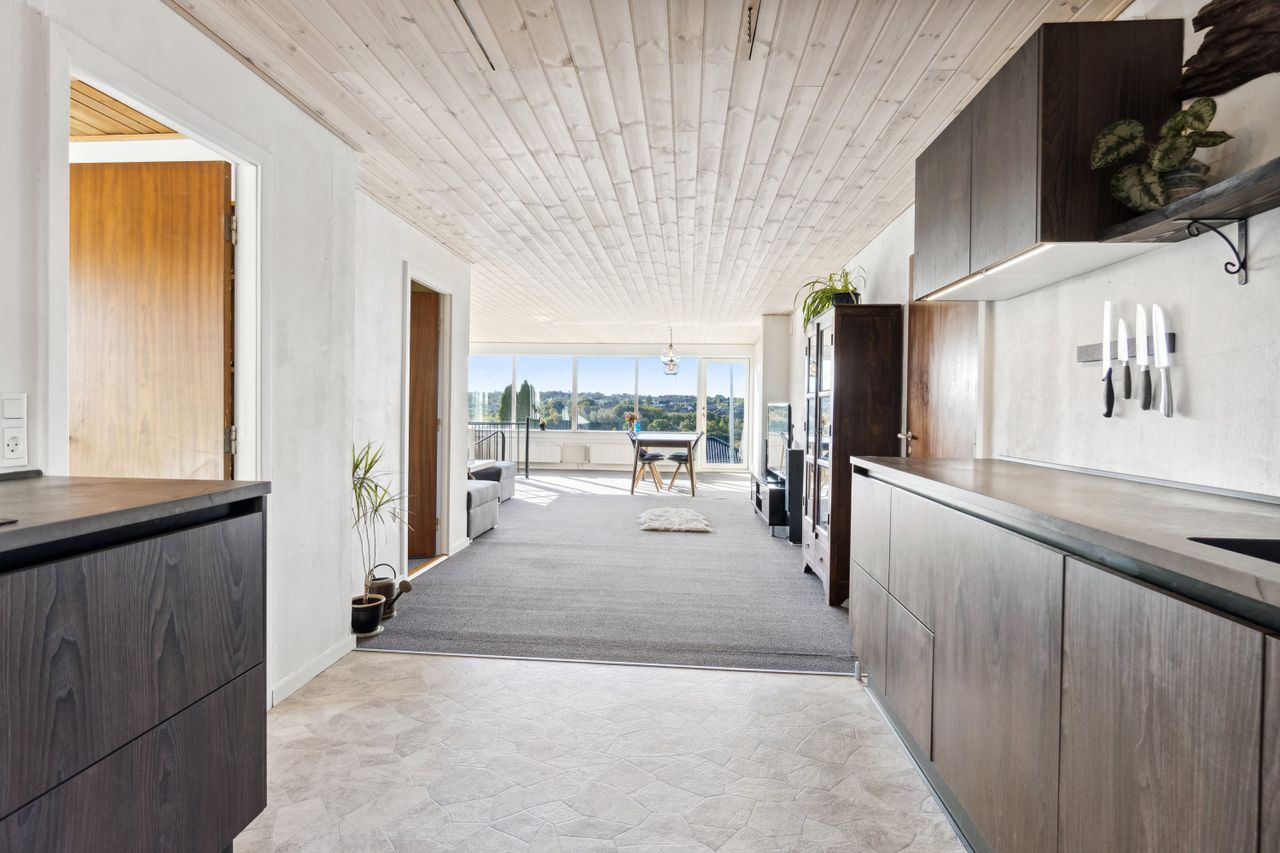 Ejendomsbillede 3 af 16