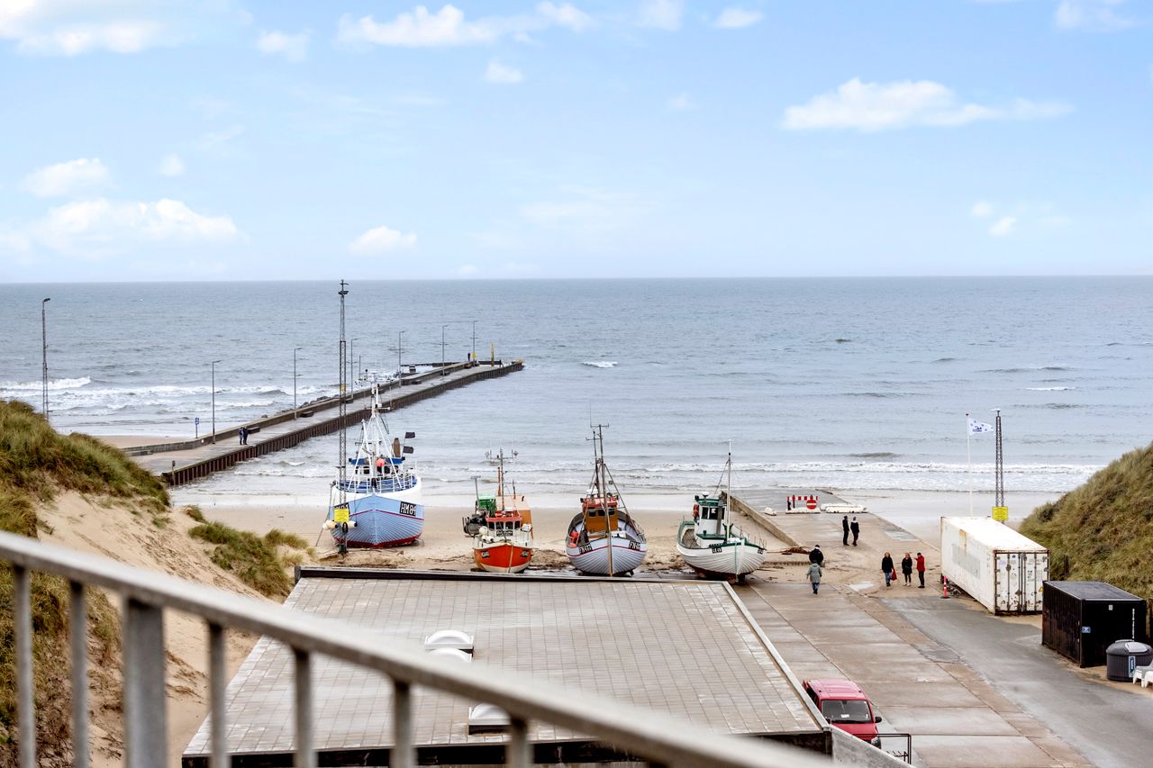 Ejendomsbillede 2 af 27