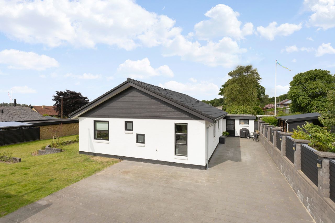 Ejendomsbillede 3 af 26