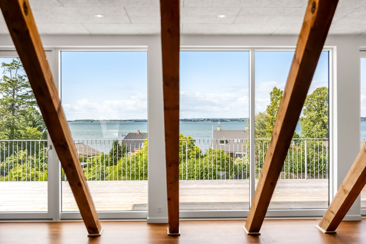 Ejendomsbillede 3 af 38