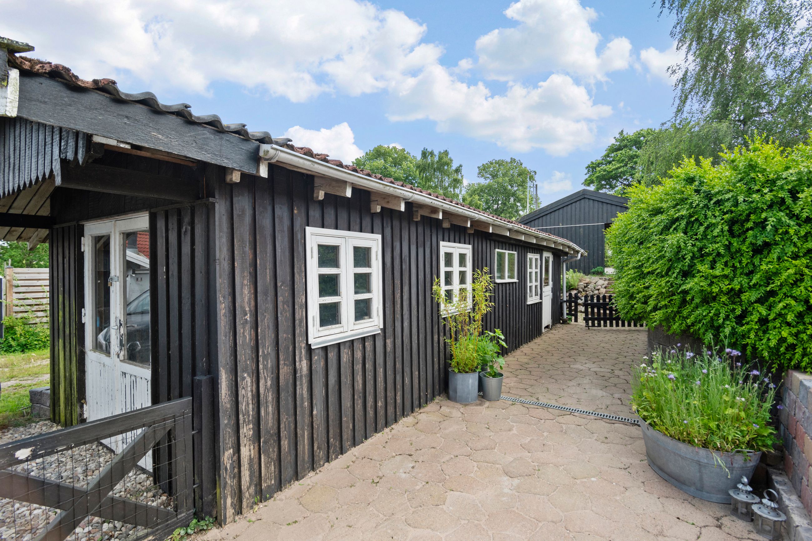 Dammen 1, Vellerup, Skibby - 73-Ejendommen.jpg